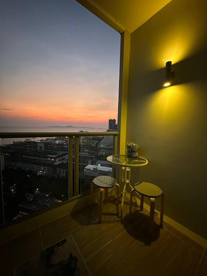 The Riviera Jomtien Studio Sea View High Floor Praia de Jomtien Exterior foto